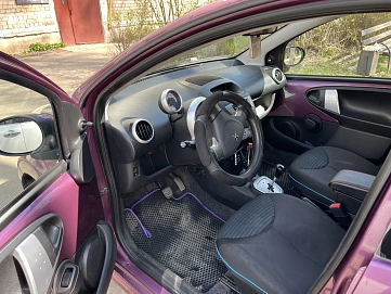 Peugeot 107, 2012г, передний привод, робот