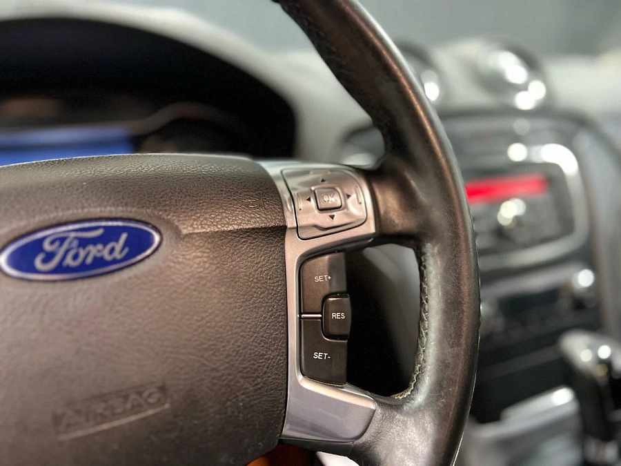 Ford Mondeo, 2012г., передний привод, автомат