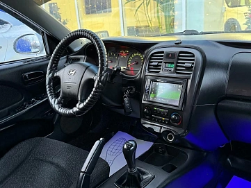 Hyundai Sonata, 2006г, передний привод, механика