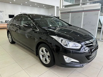 Hyundai i40, 2014г, передний привод, автомат