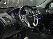 Hyundai ix35, 2012г., передний привод, автомат