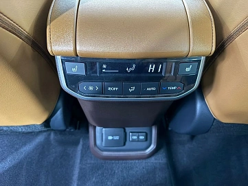 Toyota Highlander, 2025г, полный привод, автомат