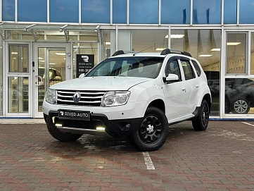 Renault Duster, 2013г, передний привод, автомат