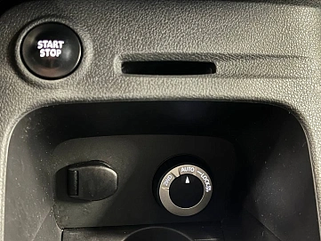 Renault Kaptur, 2017г, полный привод, автомат