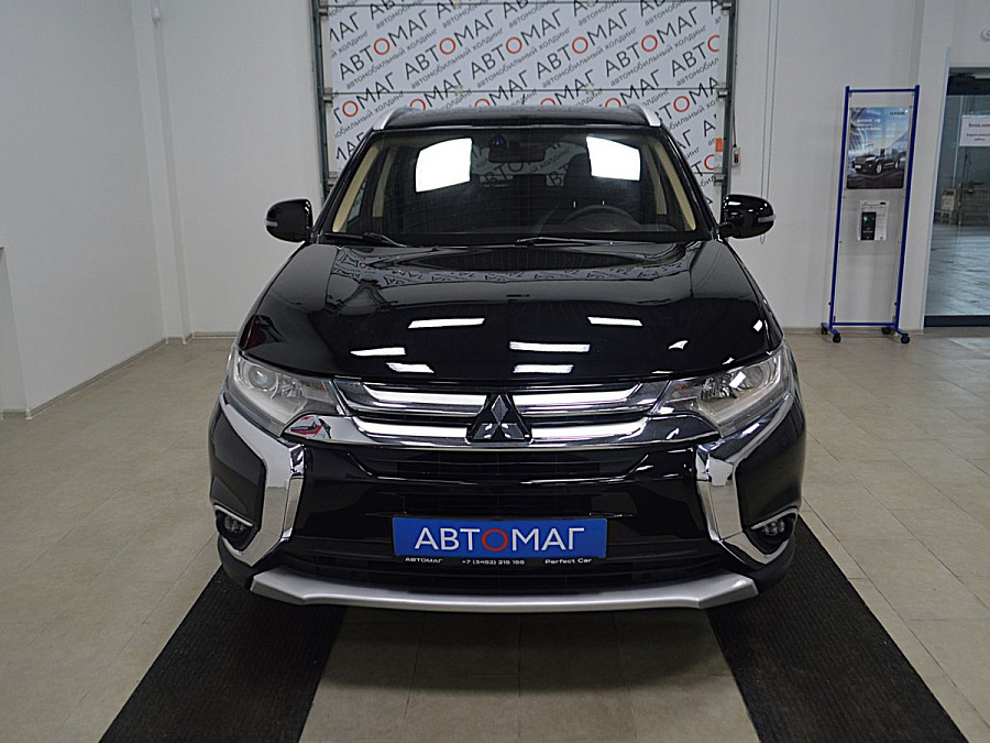 Mitsubishi Outlander, 2016г., полный привод, вариатор