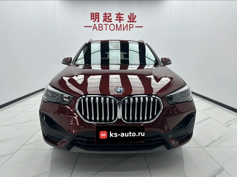 BMW X1, 2021г., передний привод, робот