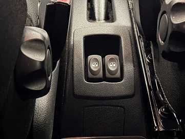 Renault Logan, 2012г, передний привод, механика