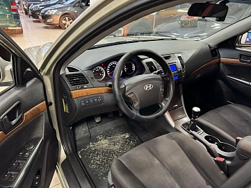 Hyundai Sonata, 2008г, передний привод, механика
