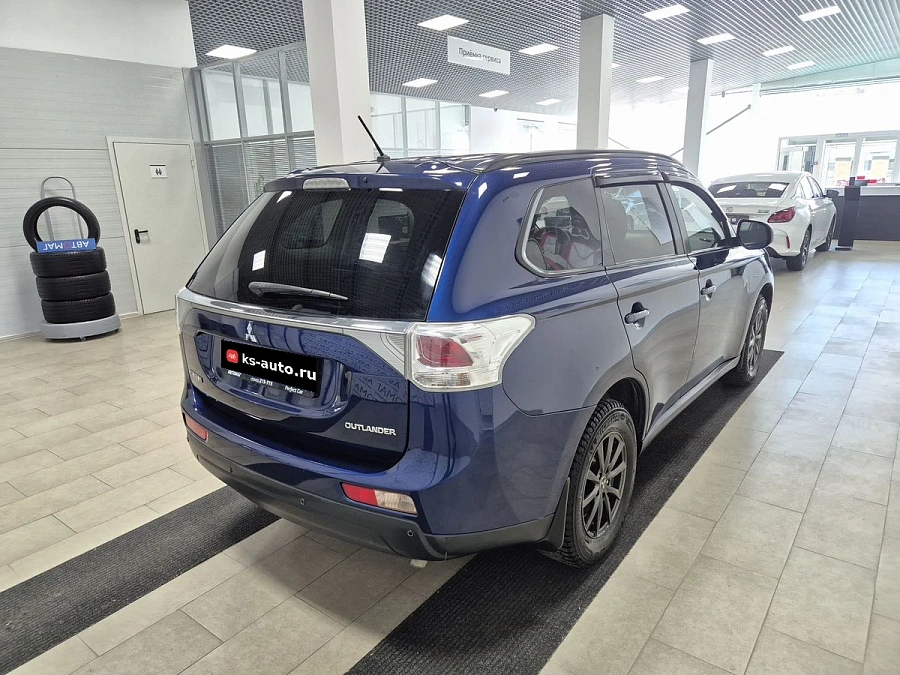 Mitsubishi Outlander, 2013г., полный привод, вариатор
