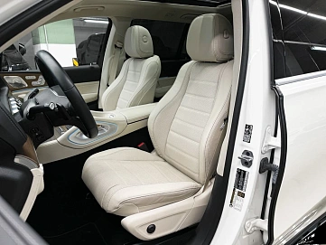 Mercedes-Benz GLS, 2023г, полный привод, автомат