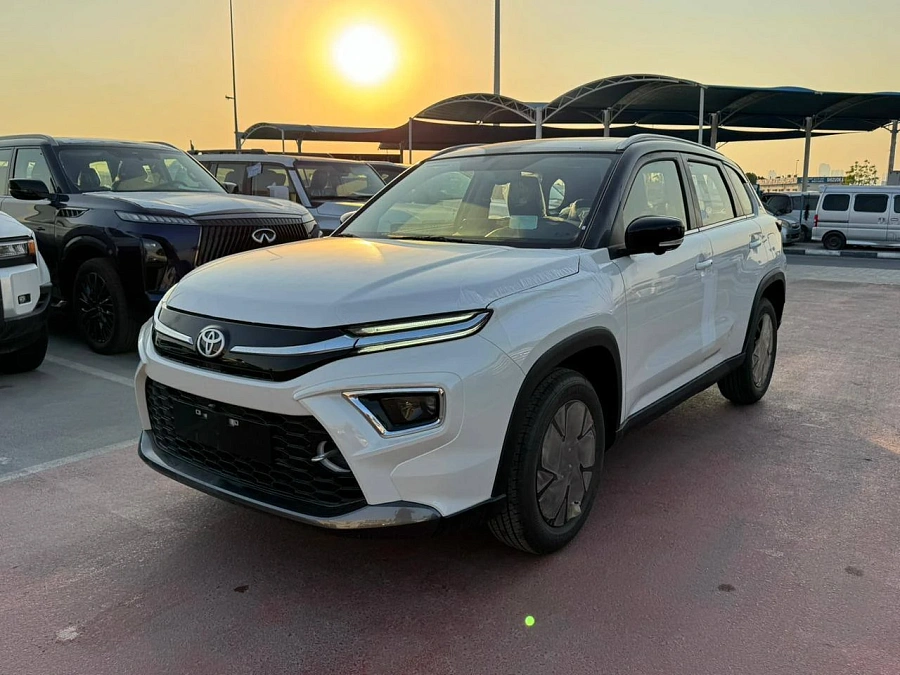 Toyota Urban Cruiser, 2025г., передний привод, автомат