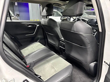 Toyota RAV4, 2025г., полный привод, вариатор