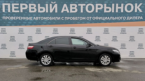 Toyota , 2010г., передний привод, автомат