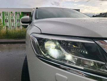 Nissan Pathfinder, 2015г, полный привод, вариатор