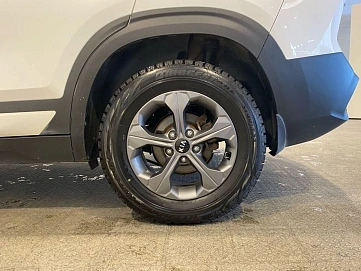 Kia Seltos, 2020г, передний привод, автомат