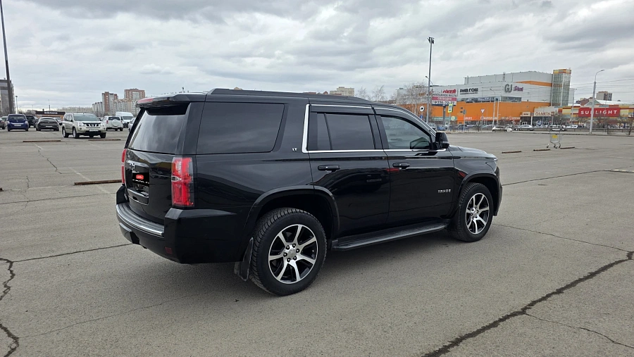 Chevrolet Tahoe, 2017г., полный привод, автомат