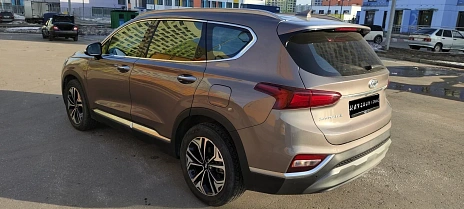 Hyundai Santa Fe, 2019г, передний привод, автомат