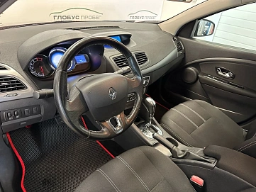 Renault Megane, 2014г, передний привод, автомат