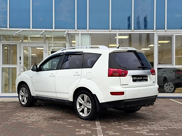 Peugeot 4007, 2011г, полный привод, вариатор