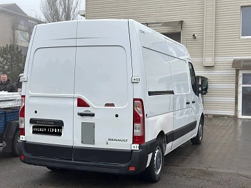 Renault Master, 2011г, Передний привод, Механическая