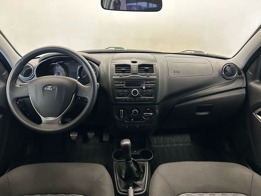 Lada (ВАЗ) , 2022г., передний привод, механика