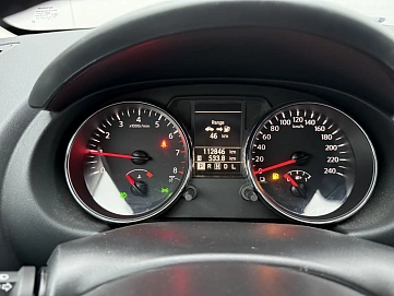 Nissan Qashqai, 2013г, передний привод, вариатор