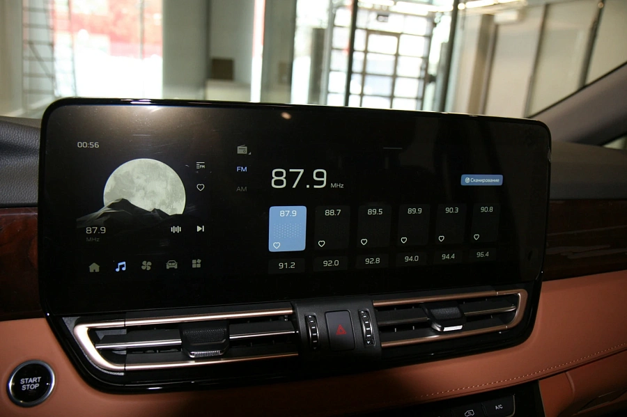 Hongqi HQ9, 2025г., передний привод, автомат