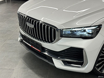Geely Monjaro, 2024г, передний привод, автомат