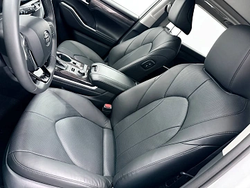 Toyota Highlander, 2025г, полный привод, автомат