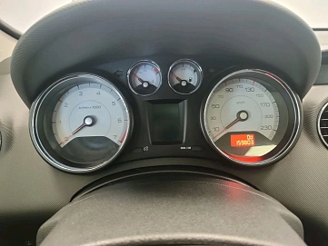Peugeot 308, 2008г, передний привод, автомат