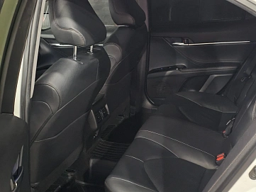 Toyota Camry, 2020г, передний привод, автомат
