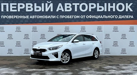 Kia Ceed, 2021г, передний привод, автомат