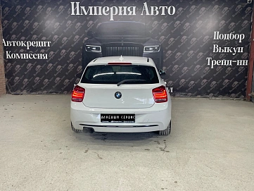 BMW 1 серии, 2013г, задний привод, автомат