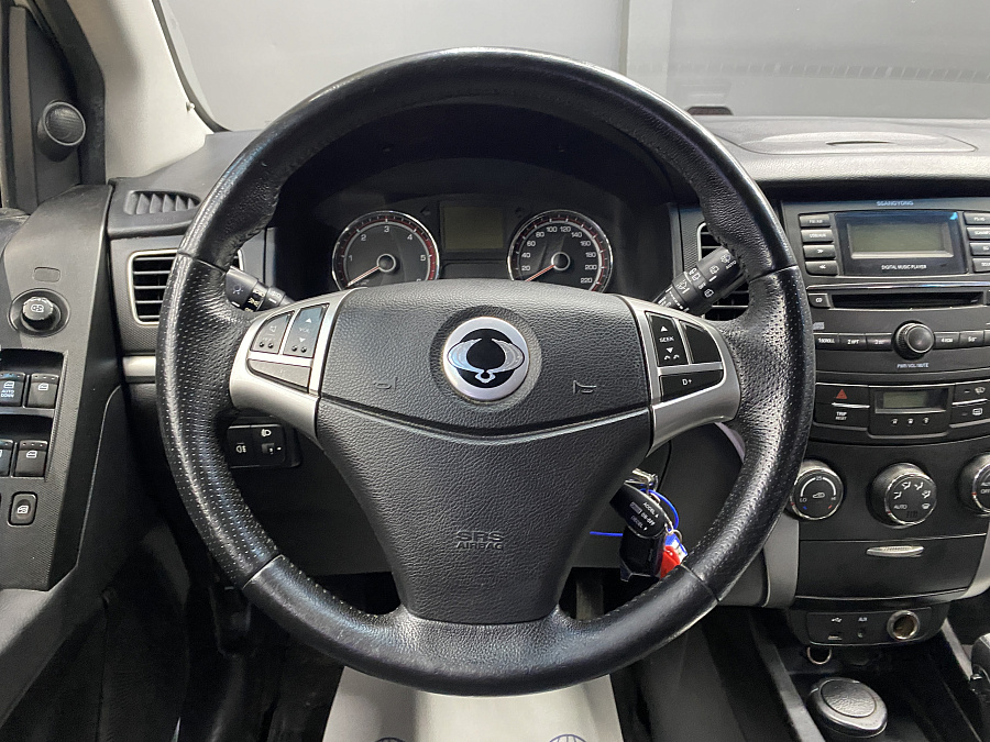 SsangYong Actyon, 2011г., передний привод, автомат