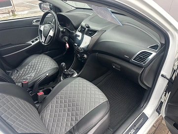 Hyundai Solaris, 2013г, передний привод, механика