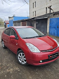 Toyota Prius, 2008г., передний привод, автомат