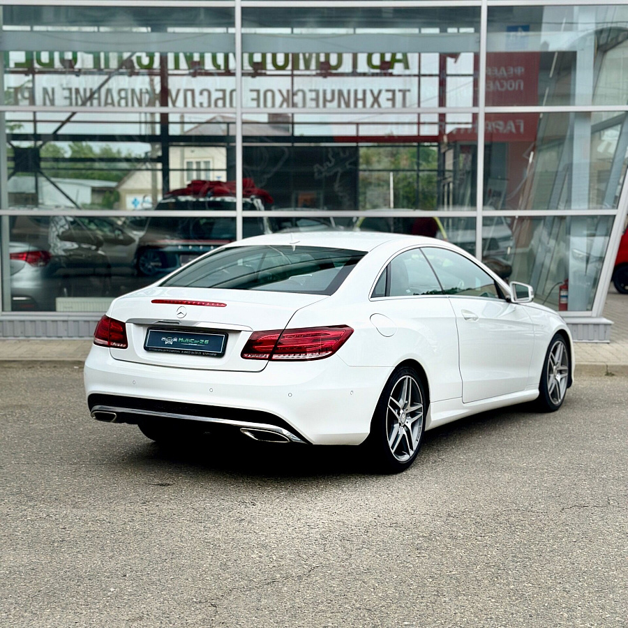 Mercedes-Benz , 2014г., задний привод, автомат