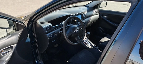 Toyota Corolla, 2005г, передний привод, автомат