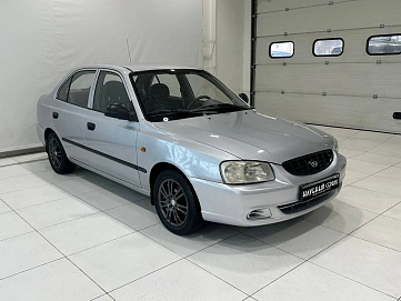 Hyundai Accent, 2004г, передний привод, механика