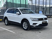 Volkswagen Tiguan, 2019г., полный привод, робот