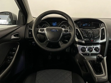 Ford Focus, 2012г, передний привод, механика