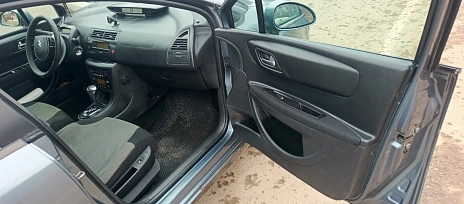 Citroen C4, 2006г, передний привод, автомат