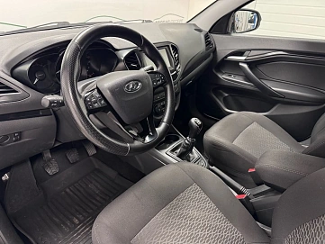 Lada (ВАЗ) Vesta, 2019г, передний привод, механика