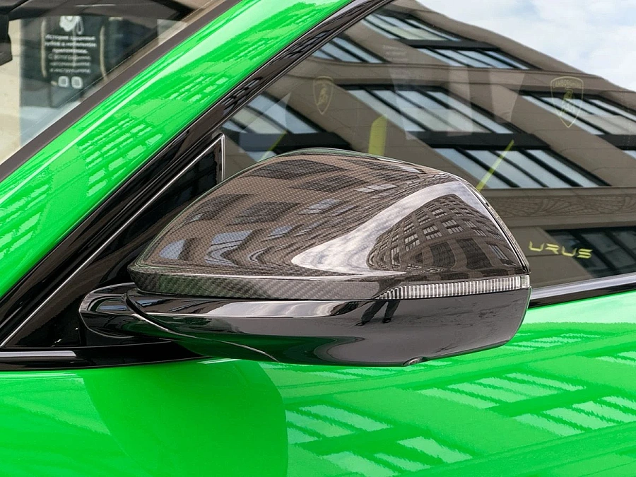 Lamborghini Urus, 2023г., полный привод, автомат