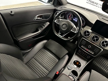 Mercedes-Benz , 2016г., передний привод, автомат