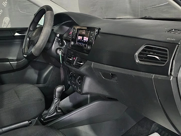 Volkswagen Polo, 2021г, передний привод, автомат