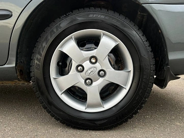 Hyundai Accent, 2009г, передний привод, механика