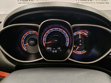 Lada (ВАЗ) Vesta, 2018г, передний привод, автомат