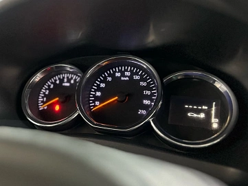 Renault Logan, 2019г, передний привод, механика