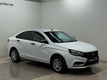 Lada (ВАЗ) Vesta, 2016г, передний привод, механика